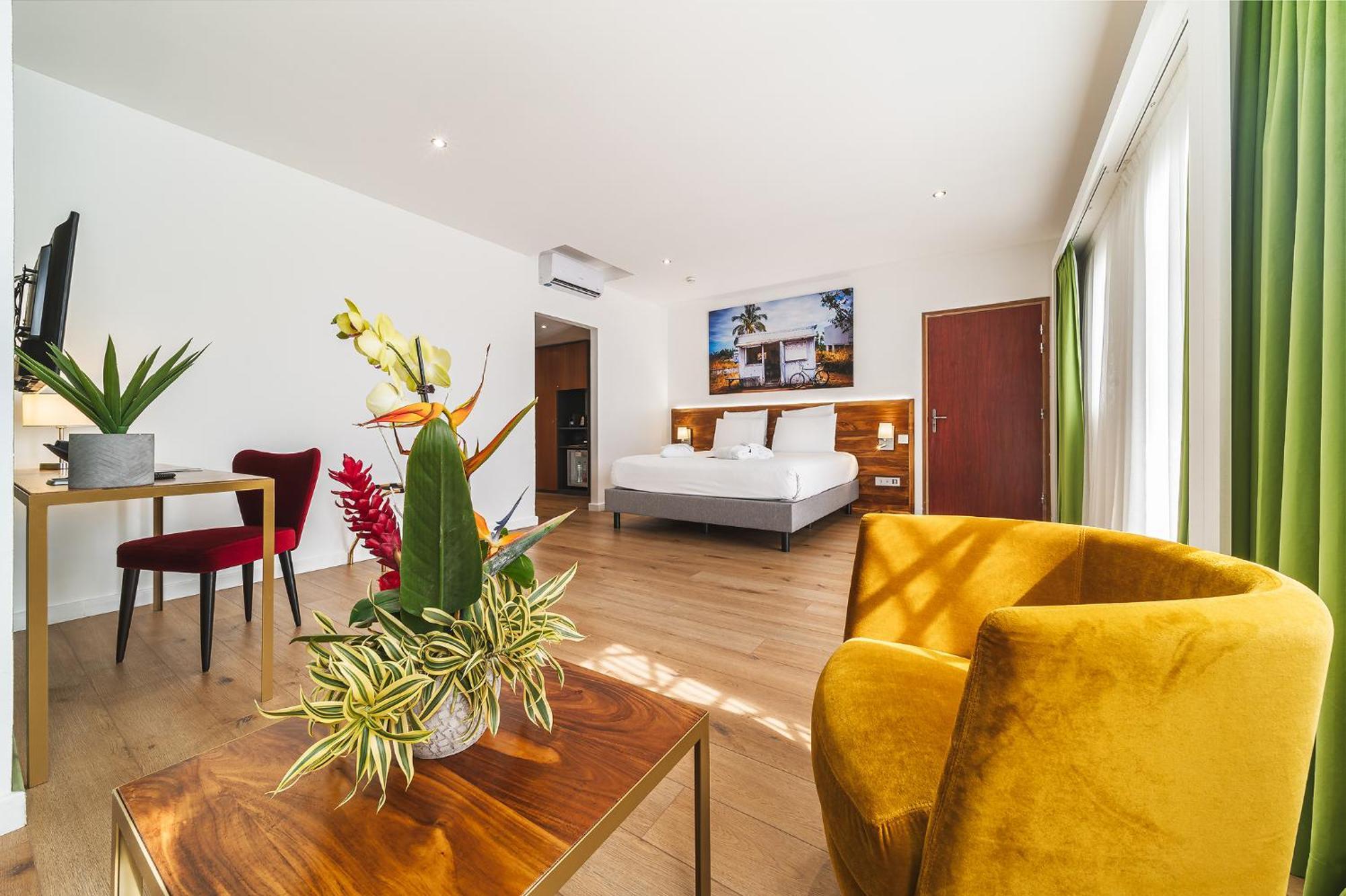 Hotel Exsel Creolia Saint-Denis Ngoại thất bức ảnh