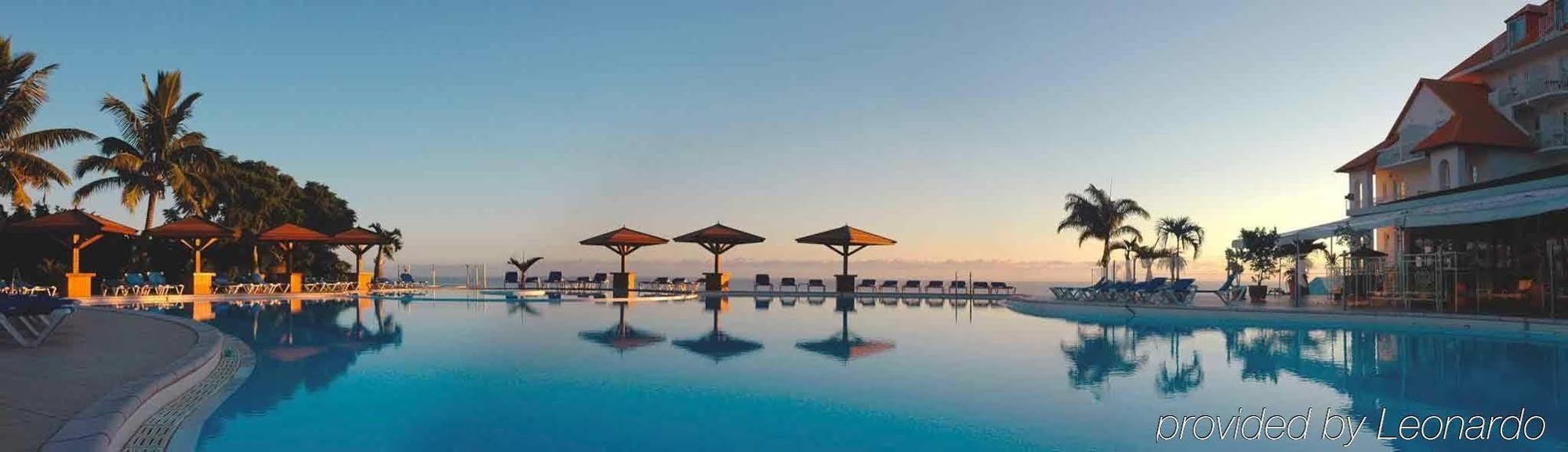 Hotel Exsel Creolia Saint-Denis Ngoại thất bức ảnh